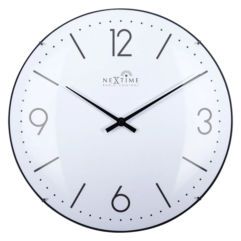 NeXtime Atoomklok wit - 35cm- Radiogestuurd - Wandklok - Wit - Koepelvormig glas-NeXtime "Atomic"