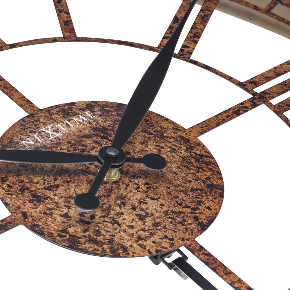 Grote Romeinse wandklok - 50cm - Open Ontwerp - Bruin - Metaal - Slinger "London" - NeXtime