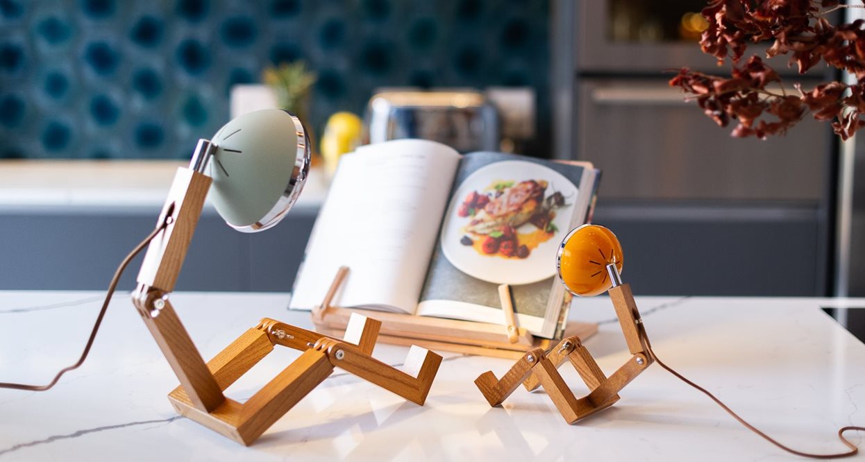 MINI MR WATTSON| Originele Tafellamp | Licht bruin | Deens Design | Piffany | Soyee Studio |Cafe Latte