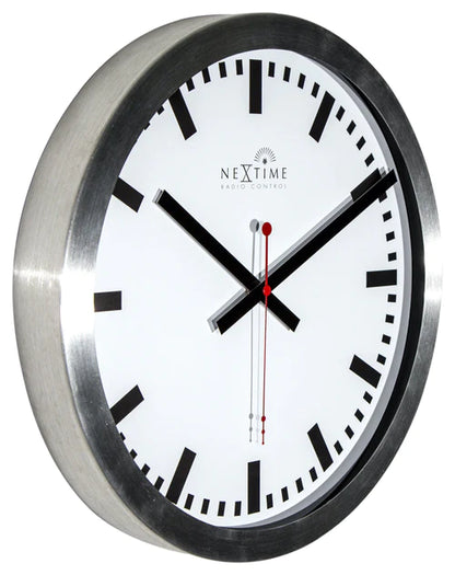 Wandklok NeXtime dia. 35 cm, aluminium, wit, 'Station'      Radio Controlled (DCF)